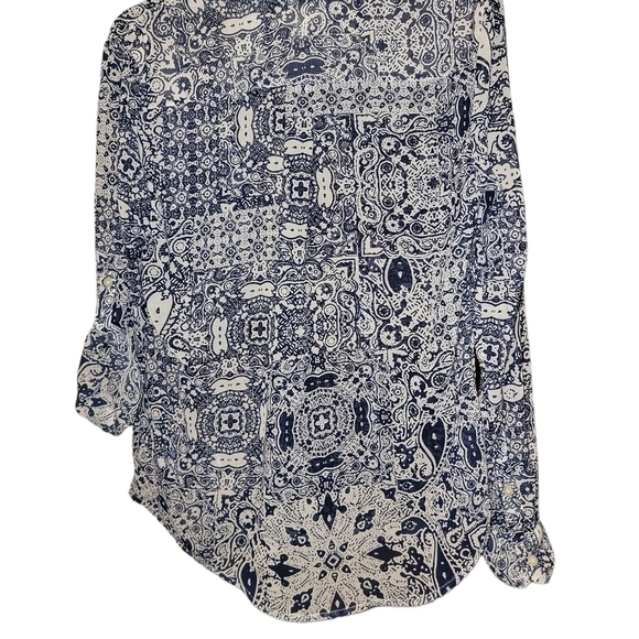 Joe Fresh sheer button down long sleeve shirt size medium - Picture 8 of 9